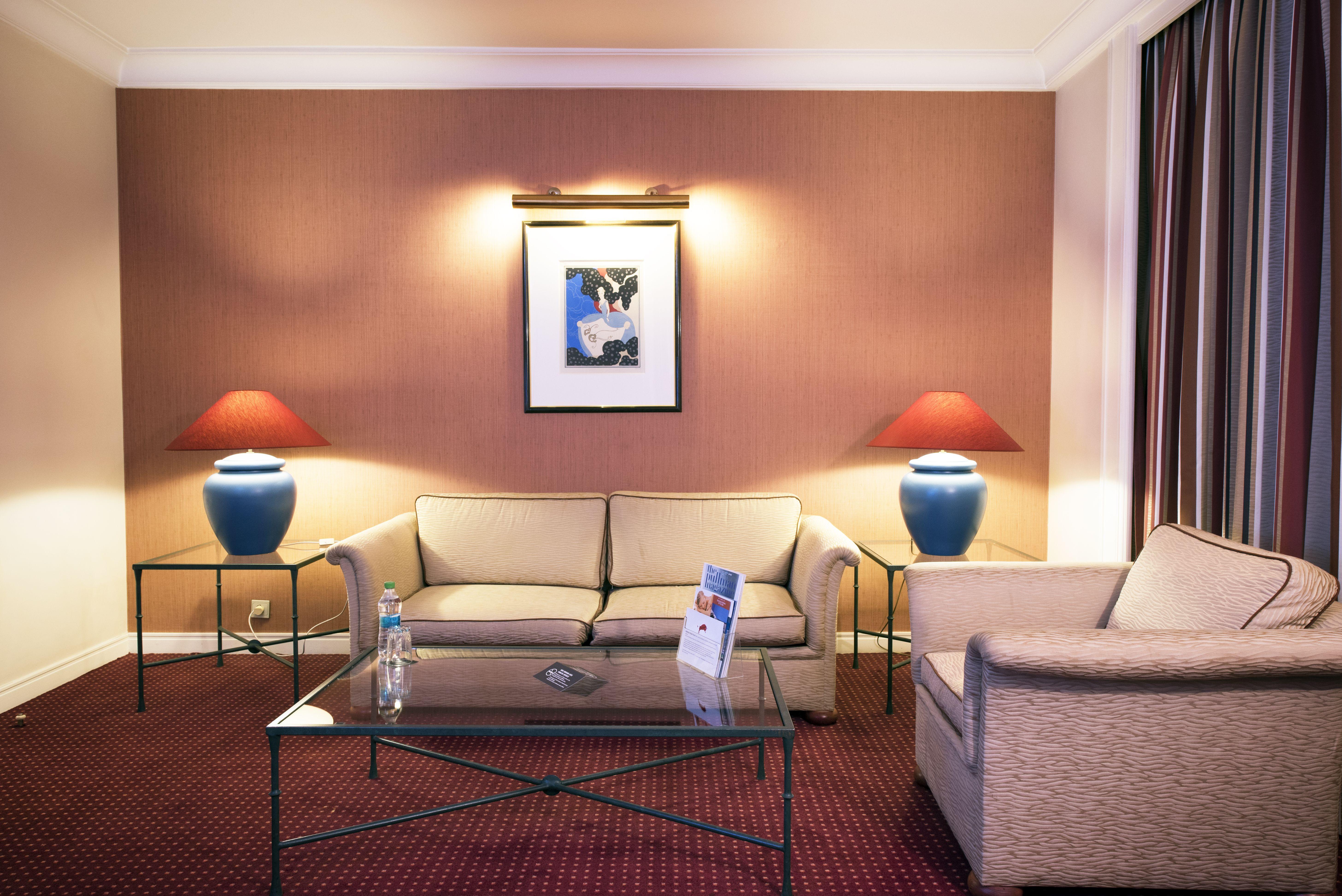 Pullman Bucharest World Trade Center Hotel Bagian luar foto