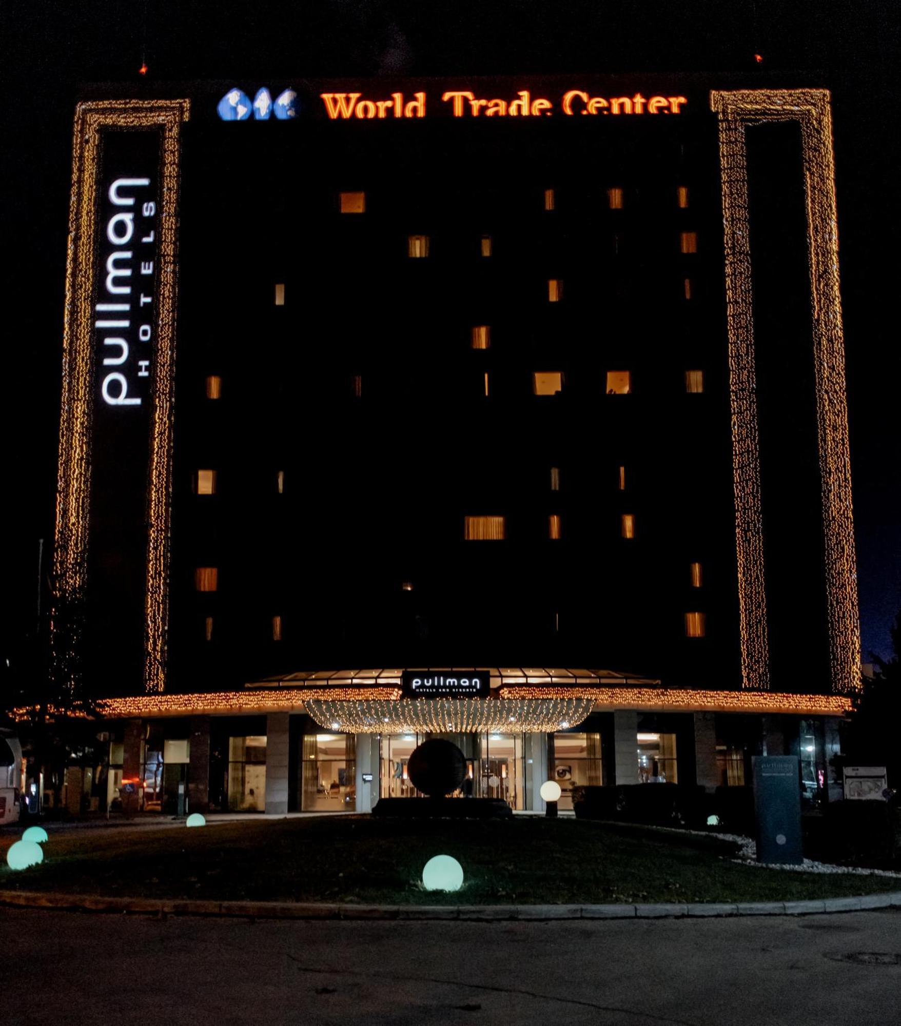 Pullman Bucharest World Trade Center Hotel Bagian luar foto